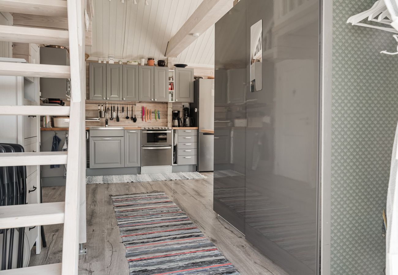 Ferienhaus in Axmar - Ferienhaus am Meer in Axmar nördlich von Gävle | SE20003