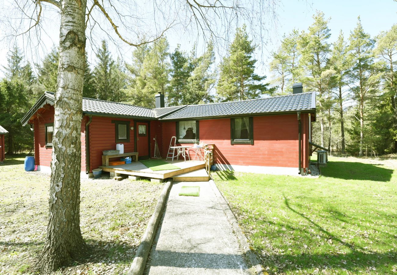 Ferienhaus in Lärbro - Privates und gemütliches Ferienhaus in der Nähe von Slite, Gotland | SE12018