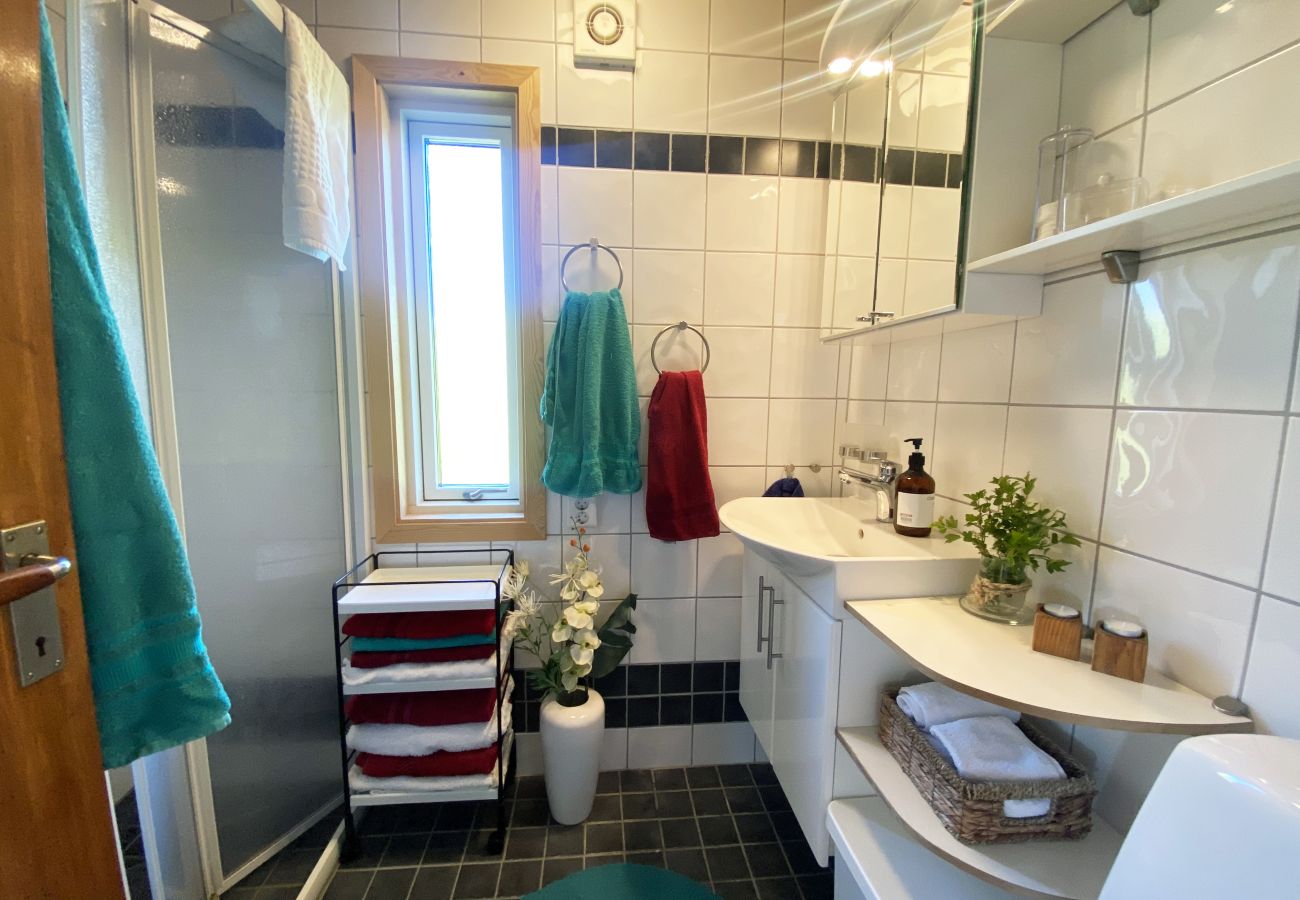 Ferienhaus in Båstad - Ferienhaus am Strand mit großem, schönem Garten | SE01054