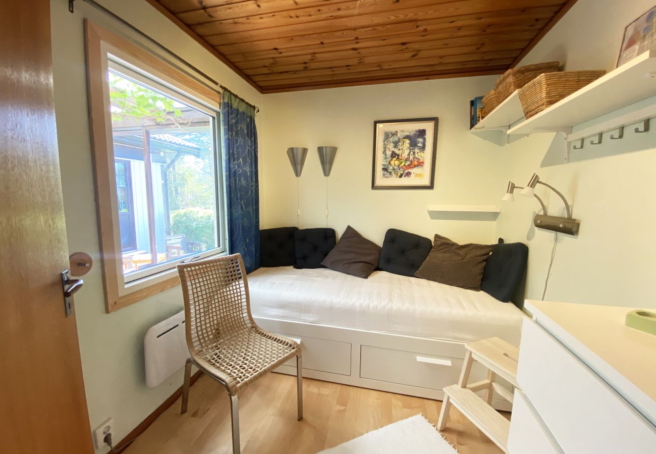 Ferienhaus in Båstad - Ferienhaus am Strand mit großem, schönem Garten | SE01054