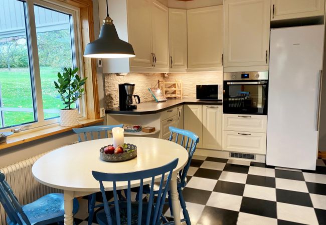 Ferienhaus in Lönashult - Schönes Ferienhaus mit Blick auf den See Åsnen in Hulevik, Lönashult | SE06056 Ferienhaus in Lönashult - Schönes Ferienhaus mit Blick auf den See Åsnen in Hulevik, Lönashult | SE06056