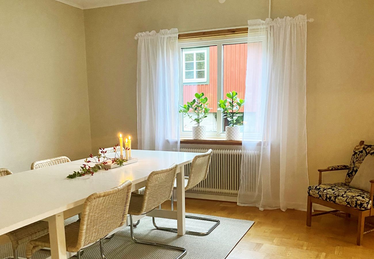 Ferienhaus in Lönashult - Schönes Ferienhaus mit Blick auf den See Åsnen in Hulevik, Lönashult | SE06056