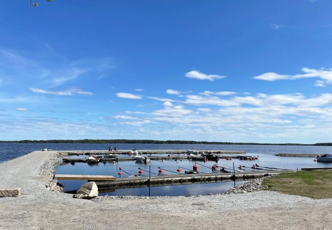 Ferienhaus in Lönashult -  Gut ausgestattetes Ferienhaus mit Blick auf den See Åsnen in Hulevik, Lönashult | SE06057 Ferienhaus in Lönashult -  Gut ausgestattetes Ferienhaus mit Blick auf den See Åsnen in Hulevik, Lönashult | SE06057