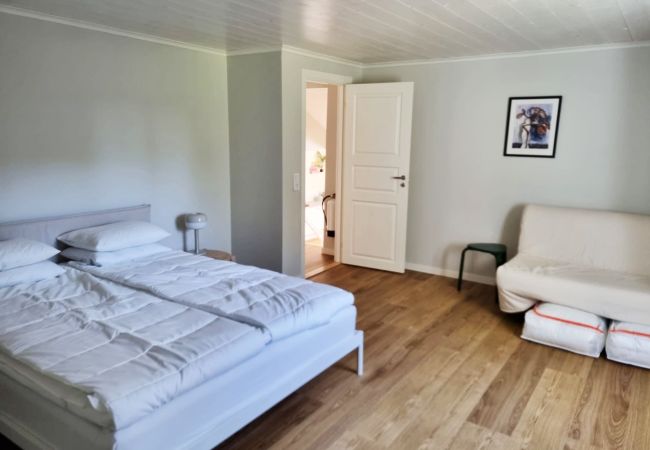 Ferienhaus in Lönashult -  Gut ausgestattetes Ferienhaus mit Blick auf den See Åsnen in Hulevik, Lönashult | SE06057 Ferienhaus in Lönashult -  Gut ausgestattetes Ferienhaus mit Blick auf den See Åsnen in Hulevik, Lönashult | SE06057