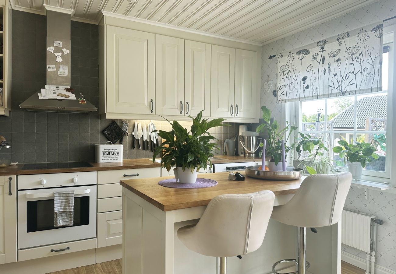 Ferienhaus in Tanumshede - Einzigartige Villa mit Spa und Sauna in Tanumshede | SE09038