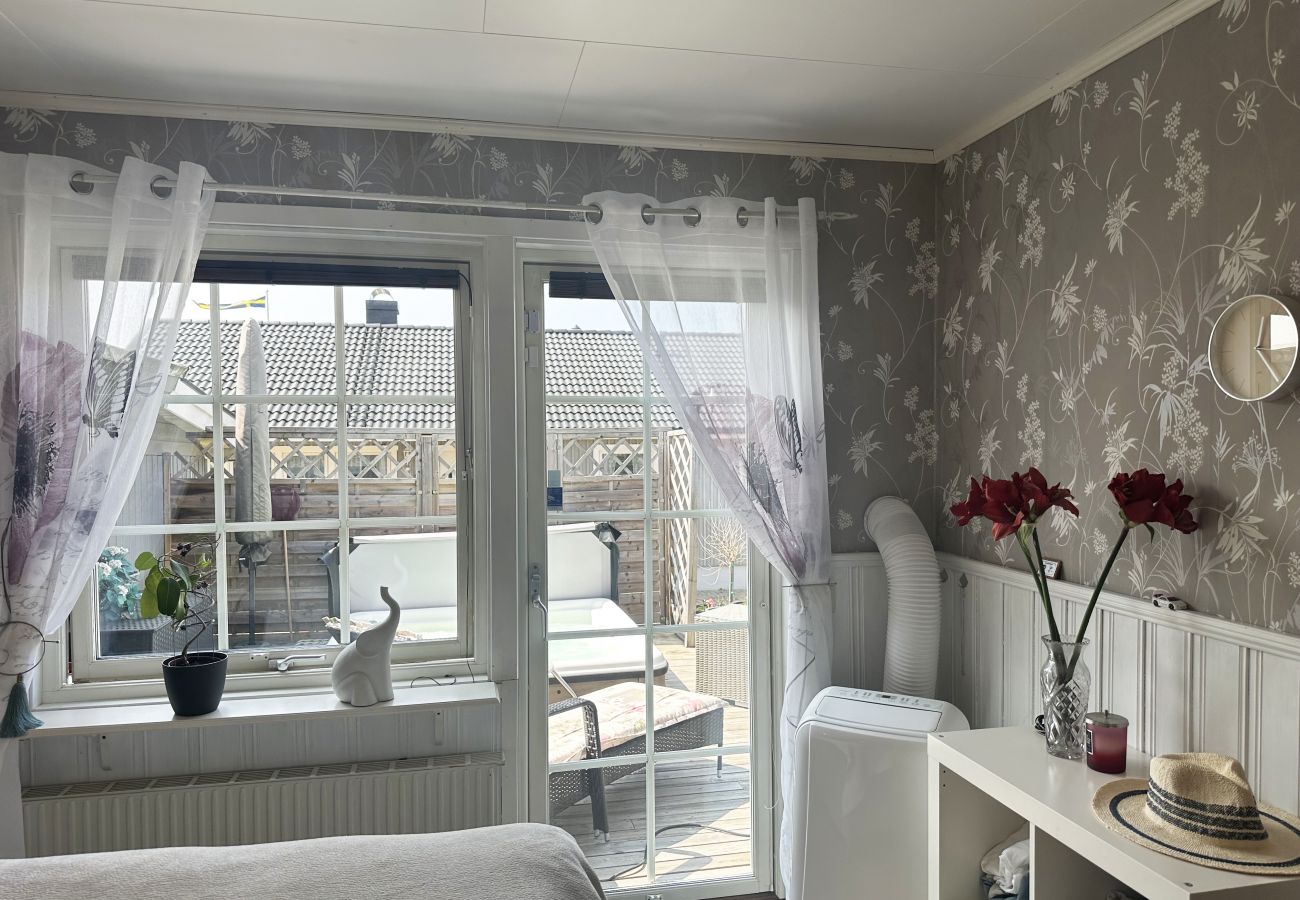 Ferienhaus in Tanumshede - Einzigartige Villa mit Spa und Sauna in Tanumshede | SE09038