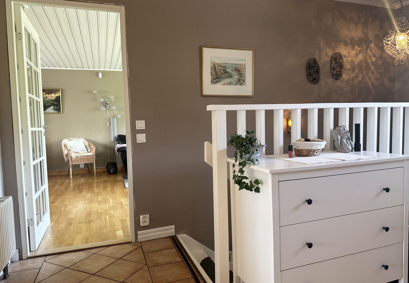 Ferienhaus in Tanumshede - Einzigartige Villa mit Spa und Sauna in Tanumshede | SE09038