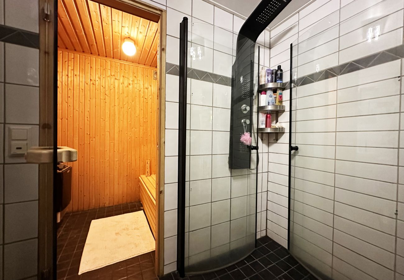 Ferienhaus in Tanumshede - Einzigartige Villa mit Spa und Sauna in Tanumshede | SE09038