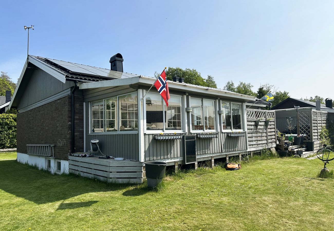Ferienhaus in Tanumshede - Einzigartige Villa mit Spa und Sauna in Tanumshede | SE09038