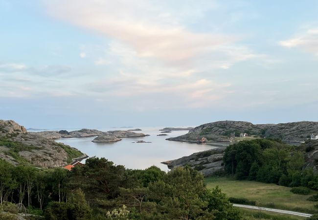 Ferienhaus in Hamburgsund - Schöne Doppelhaushälfte auf Hamburgerö in einer einzigartigen Umgebung | SE09037