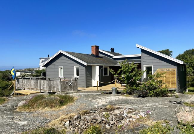 Ferienhaus in Torslanda - Einzigartige Ferienunterkunft auf Långholmen im westlichen Schärengarten von Göteborg | SE08071