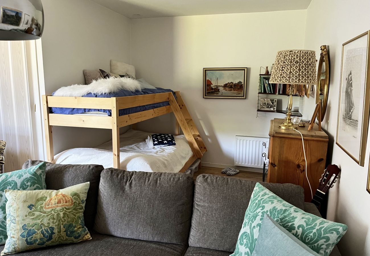 Ferienhaus in Torslanda - Einzigartige Ferienunterkunft auf Långholmen im westlichen Schärengarten von Göteborg | SE08071