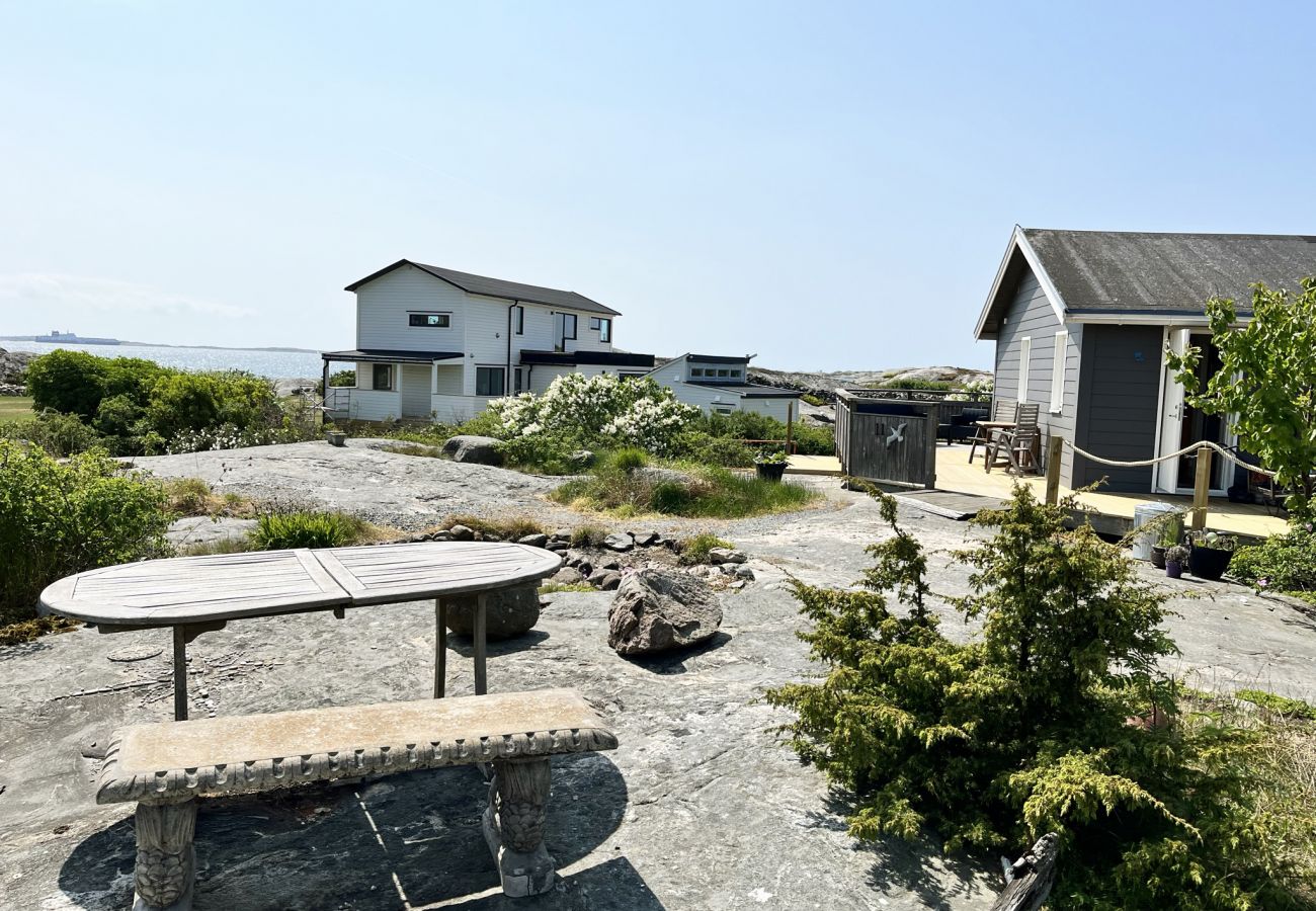 Ferienhaus in Torslanda - Einzigartige Ferienunterkunft auf Långholmen im westlichen Schärengarten von Göteborg | SE08071