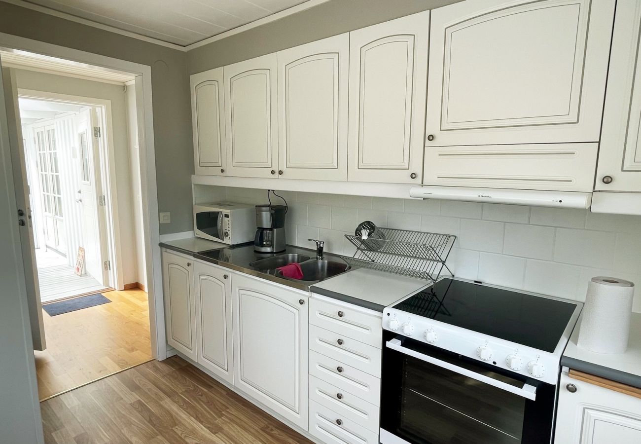 Ferienhaus in Mellbystrand - Ferienhaus in Mellbystrand mit großem Grundstück und Nähe zu salzigen Meeresbädern |SE02080.