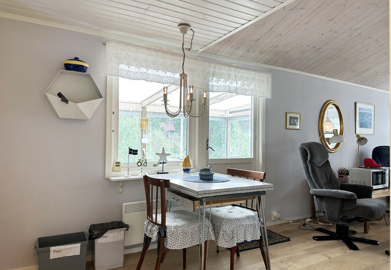 Ferienhaus in Tanumshede - Gemütliches Ferienhaus mit Villenstandard am Raftötången | SE09041