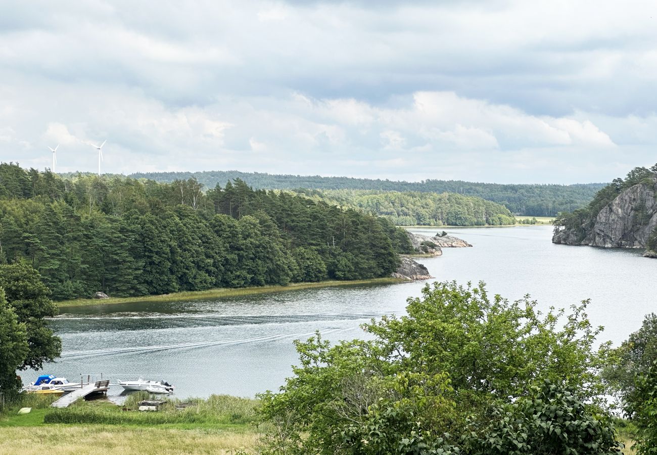 Ferienhaus in Tanumshede - Gemütliches Ferienhaus mit Villenstandard am Raftötången | SE09041