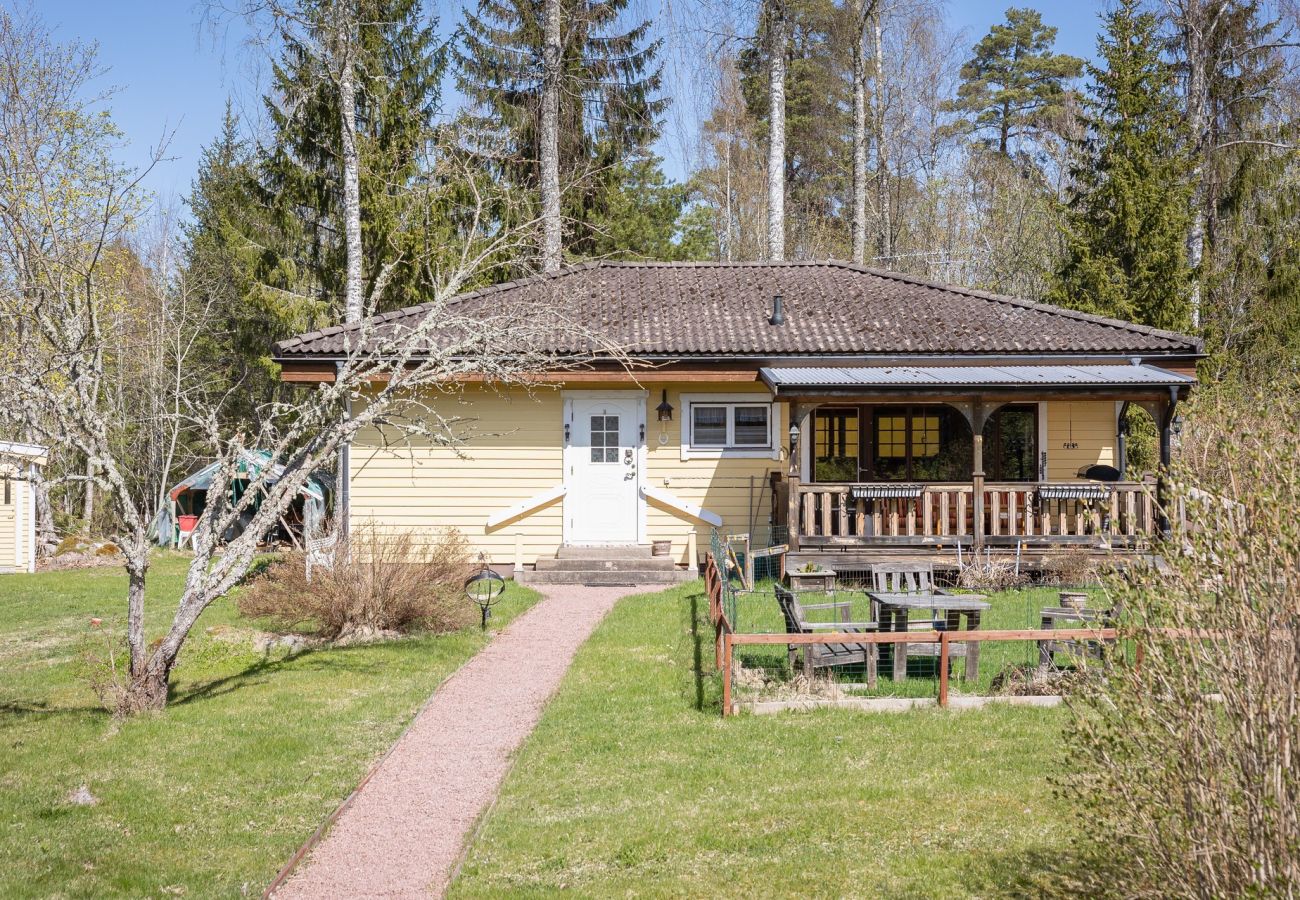Ferienhaus in Skebobruk - Gemütliche Ferienunterkunft in Skebobruk, Norrtälje | SE13036