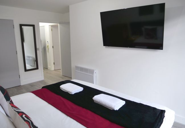 Ferienwohnung in Birmingham - ★ Premium Arcadian+ One Bed Apart - Sofa Bed - Balcony - Brand New!