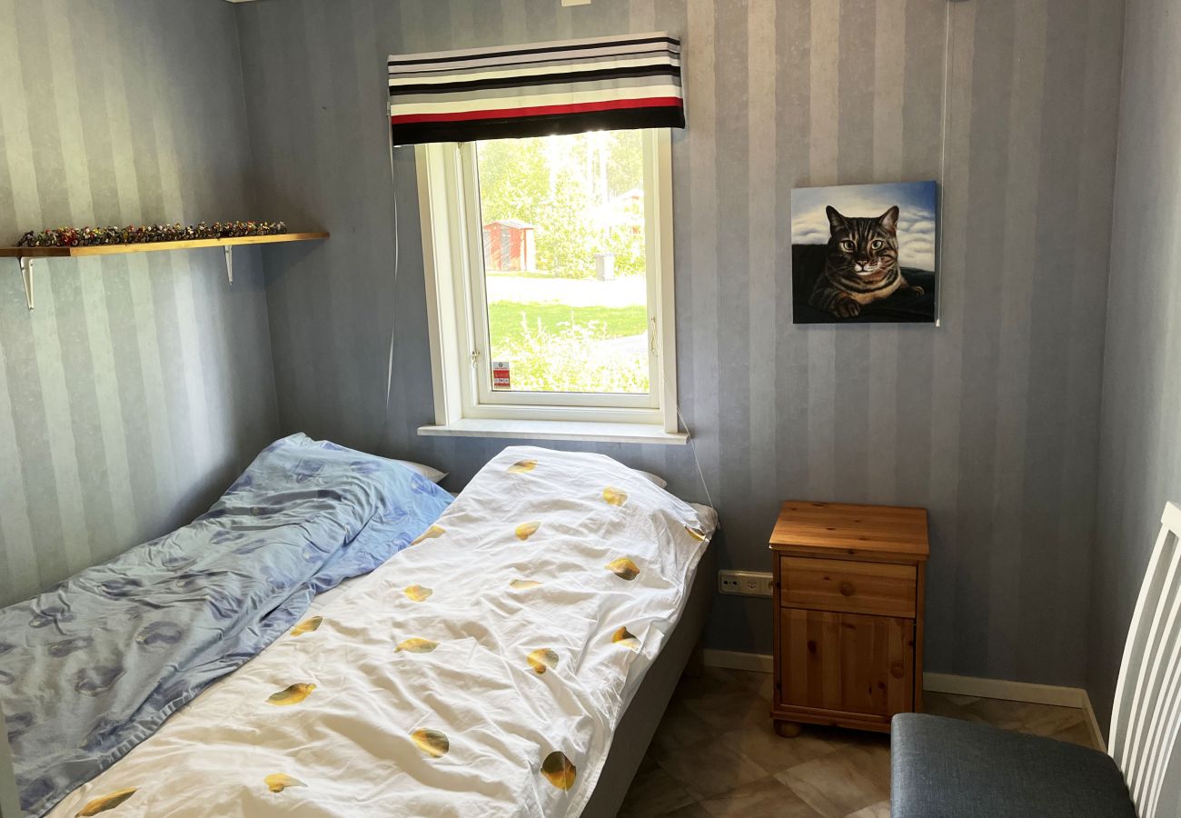 Ferienhaus in Virserum - Gemütliches, geräumiges Ferienhaus am See Virserumssjön | SE05041