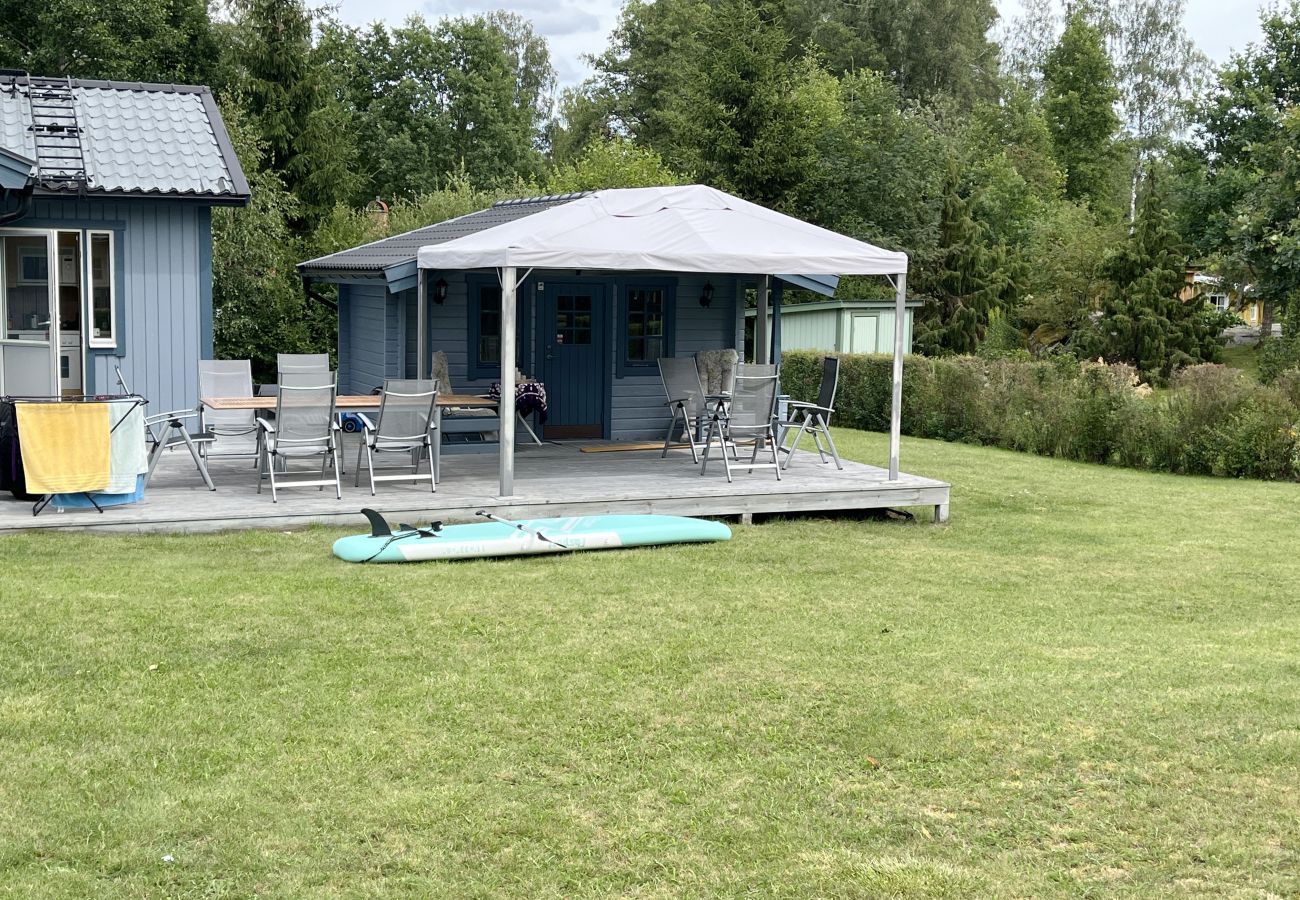 Ferienhaus in Virserum - Gemütliches, geräumiges Ferienhaus am See Virserumssjön | SE05041