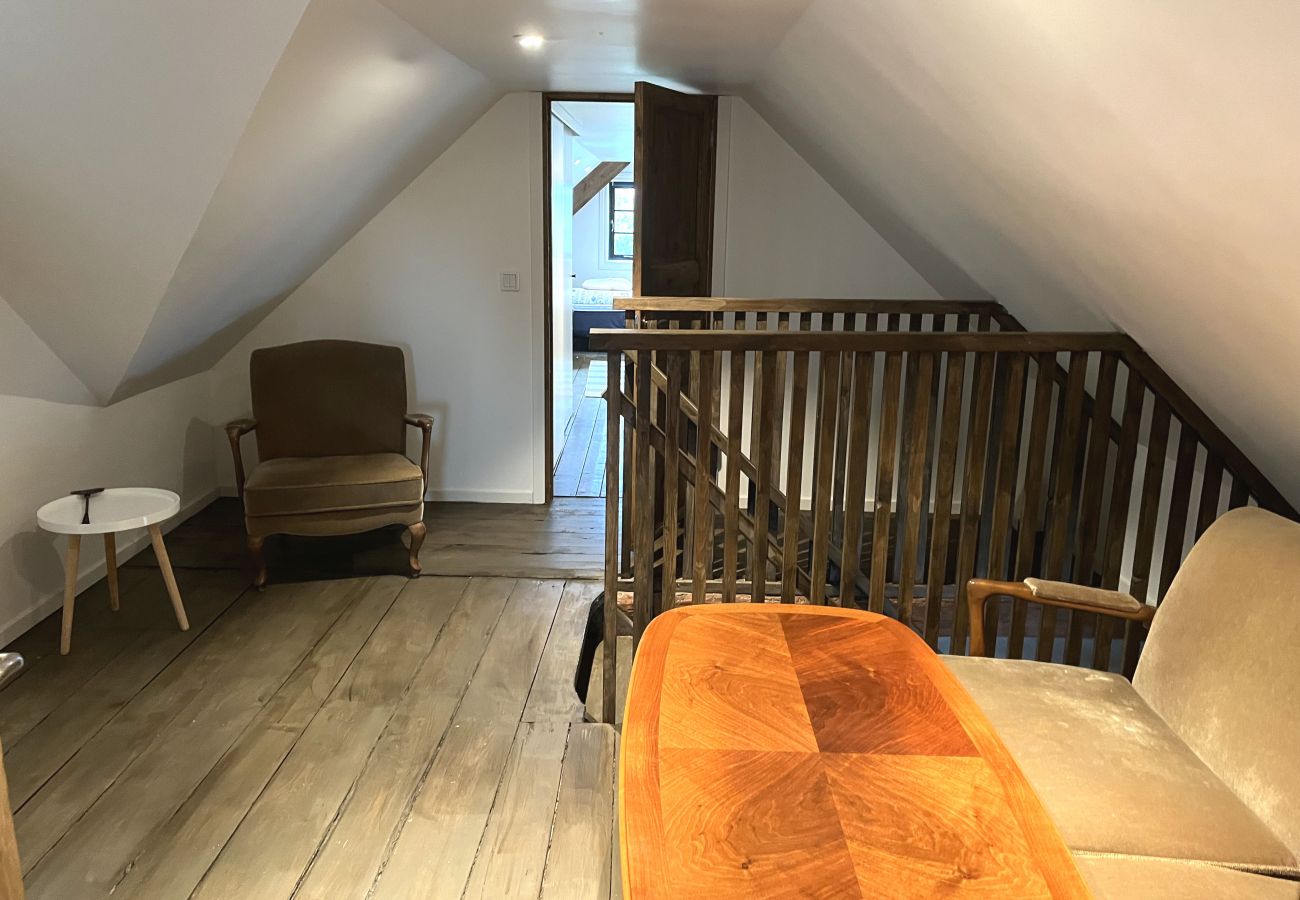 Ferienhaus in Färjestaden - StayNordic | Renoviertes, großes und einzigartiges Gebäude aus Stein in Gårdby | SE04041