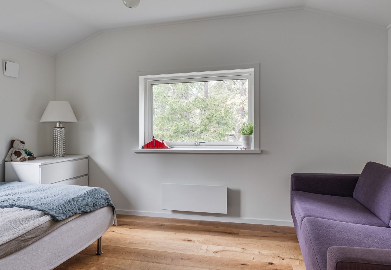 Ferienhaus in Norrtälje - Ferienhaus mit Seeblick auf Rådmansö, Norrtälje | SE13037