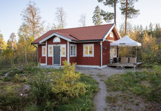  in Rånäs - Gemütliches Haus mit der Natur als Nachbarn, Rånäs-Rimbo | SE13038
