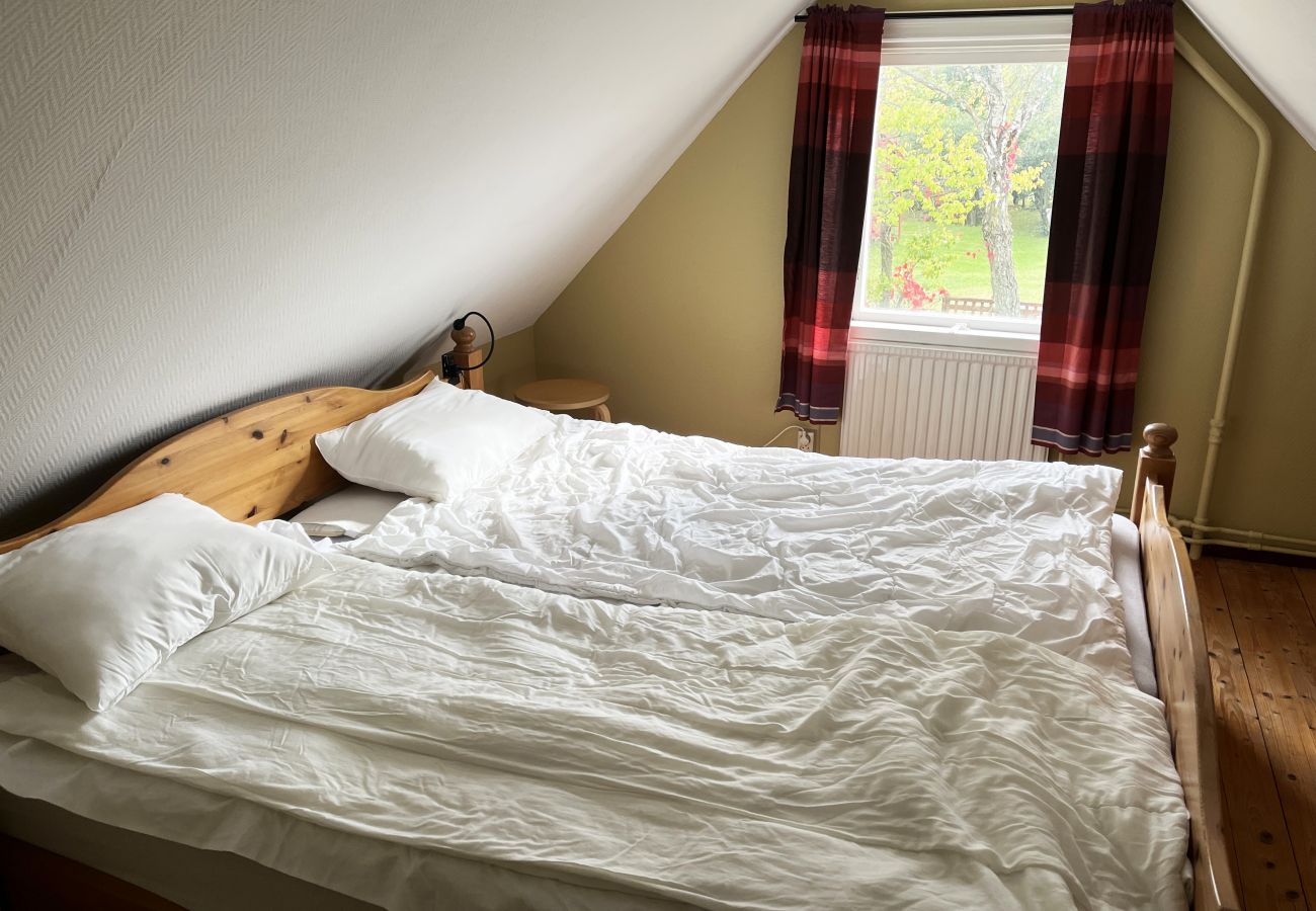 Ferienhaus in Bergkvara - Schönes Ferienhaus in der Nähe einer Bucht in Skäppevik I SE05046