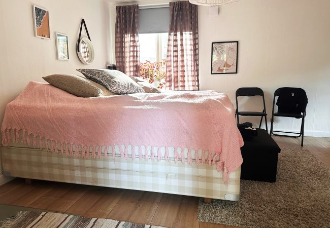 Ferienhaus in Vingåker - Schönes rotes Ferienhaus in der Nähe des Sees Hjälmaren und Vingåker | SE11019 Ferienhaus in Vingåker - Schönes rotes Ferienhaus in der Nähe des Sees Hjälmaren und Vingåker | SE11019