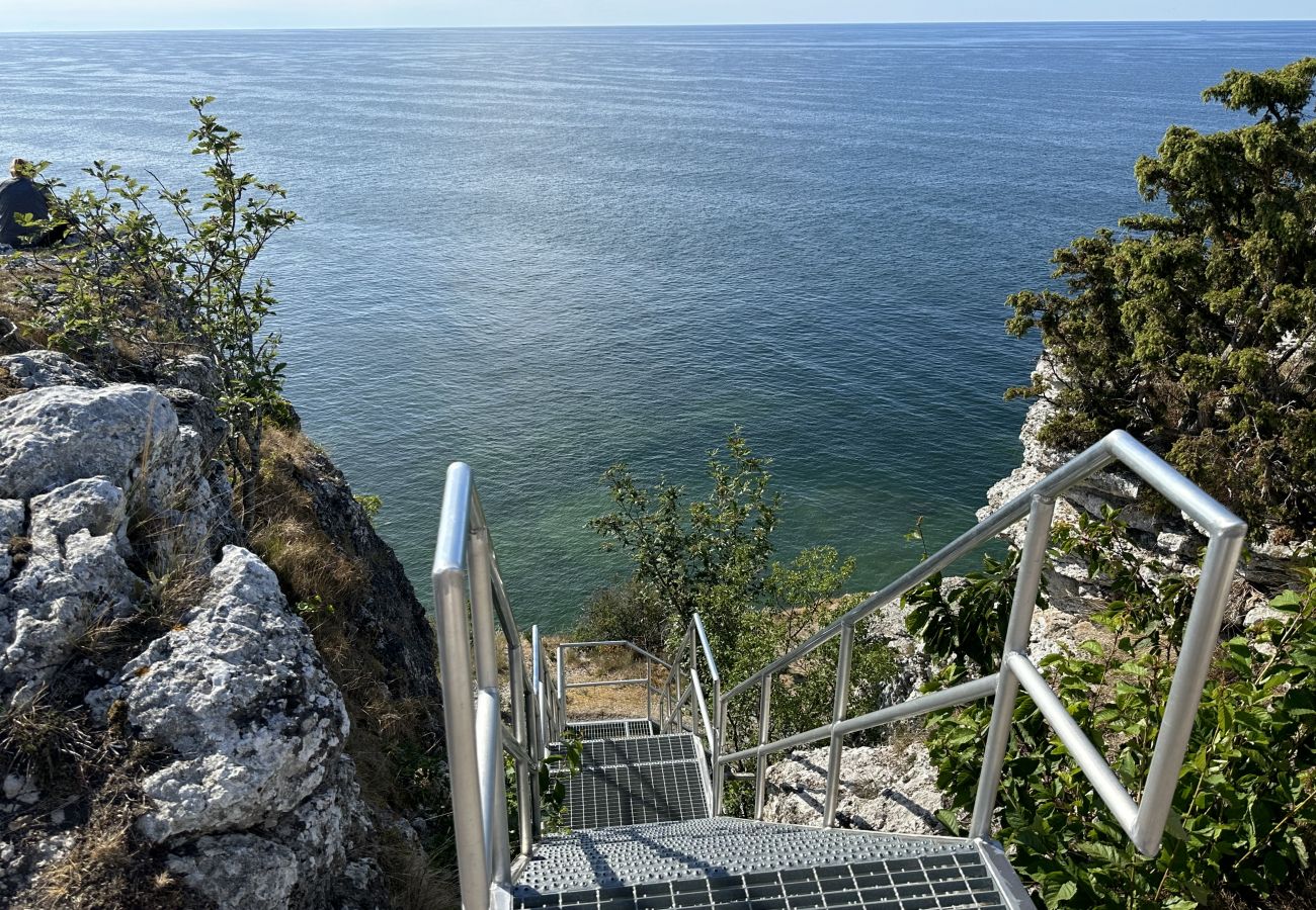 Ferienhaus in Visby - Gemütliches kleines Ferienhaus mitten auf Gotland in der Nähe von Visby | SE12024