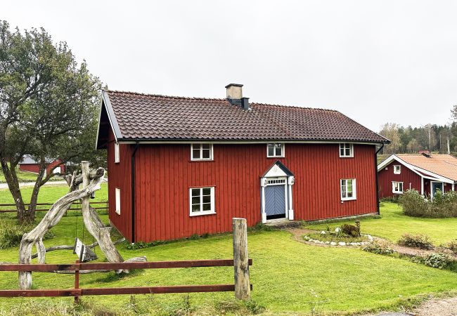 Ferienhaus in Svenljunga - Historische Villa in wunderschöner Natur, Svenljunga | SE08051