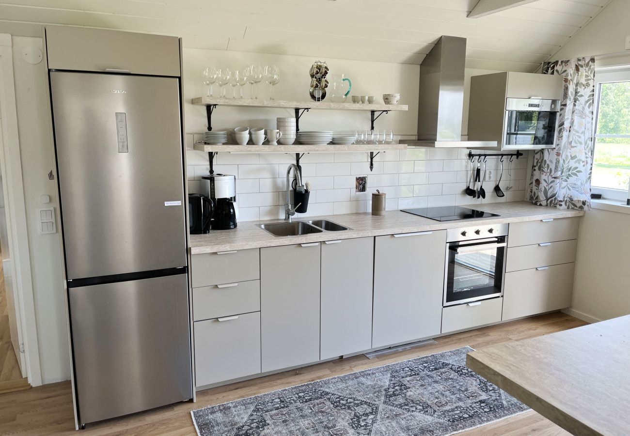 Ferienhaus in Tånnö - Renoviertes schönes Ferienhaus außerhalb von Värnamo und nur 30 Meter vom See Flåren entfernt, den ich | SE07055