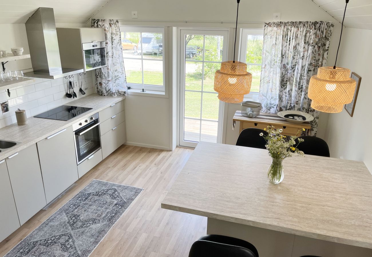 Ferienhaus in Tånnö - Renoviertes schönes Ferienhaus außerhalb von Värnamo und nur 30 Meter vom See Flåren entfernt, den ich | SE07055
