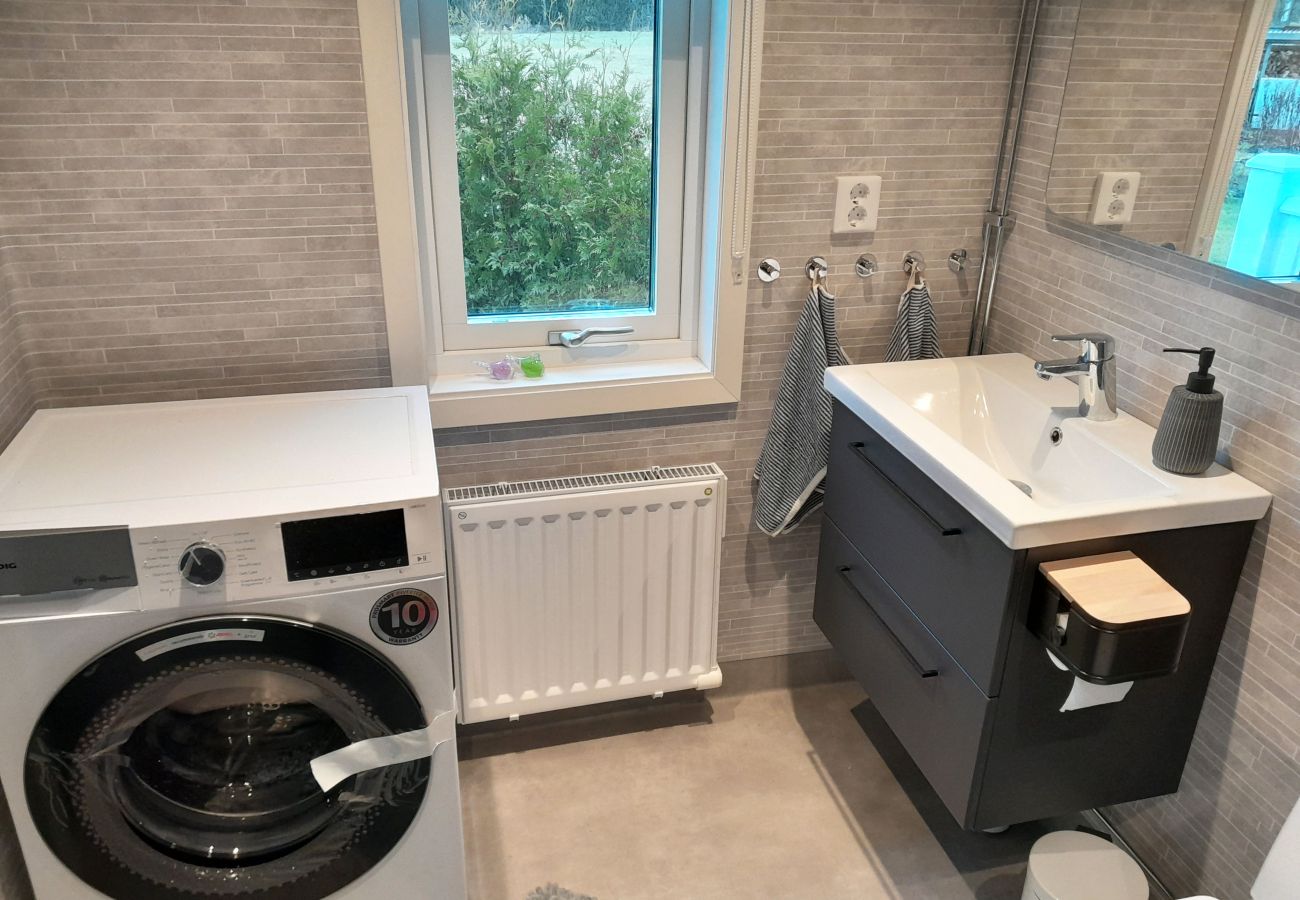 Ferienhaus in Eldsberga - Schönes kleines Ferienhaus im malerischen Stranddorf Tönnersa, in der Nähe von Halmstad | SE02097