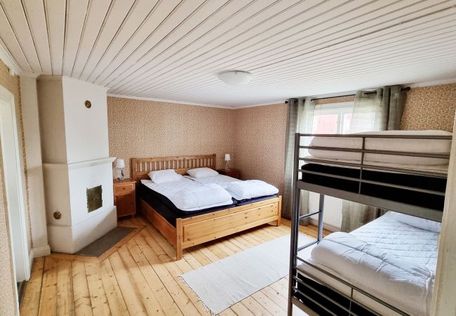 Ferienhaus in Nyköping - Großes Haus, Baggetorp, mit naher Bade- und Angelmöglichkeit in Nyköping | SE14017