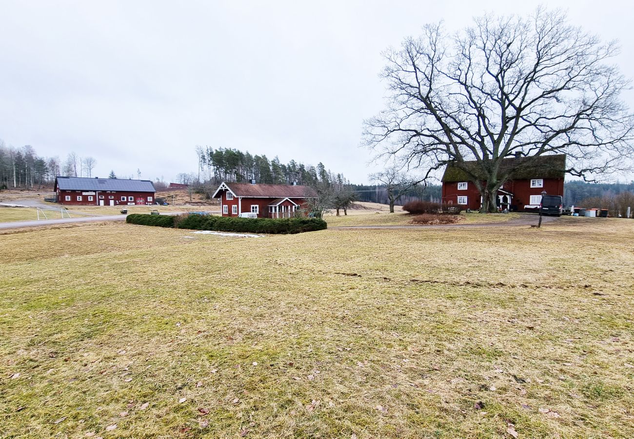 Ferienhaus in Nyköping - Großes Haus, Baggetorp, mit naher Bade- und Angelmöglichkeit in Nyköping | SE14017
