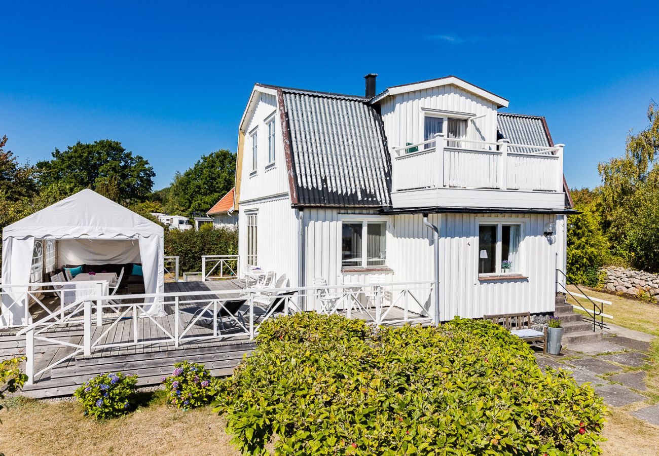 Ferienhaus in Hasslö - Schönes Haus mit Panoramablick auf das Meer im schönen Hasslö außerhalb von Karlskrona | SE05069