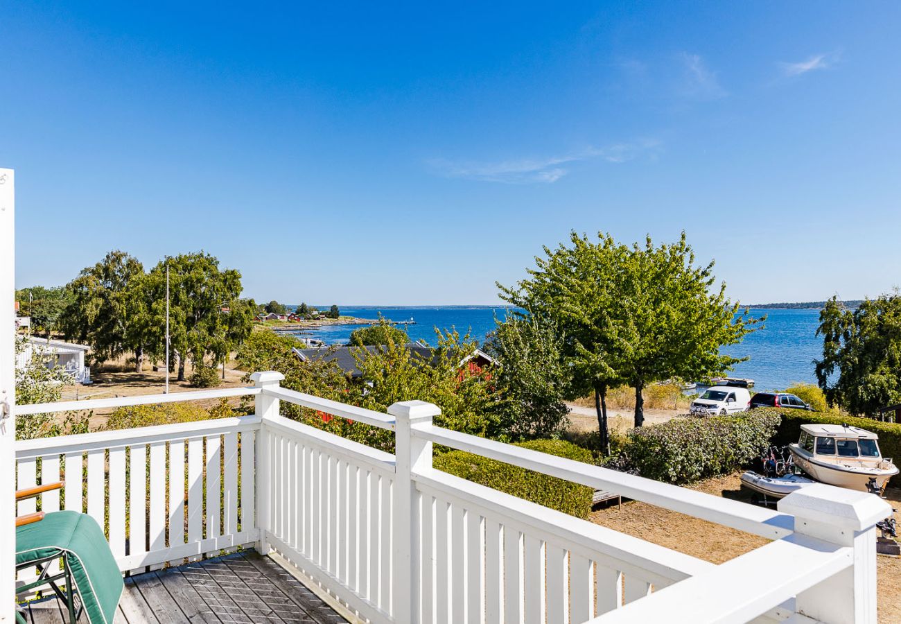 Ferienhaus in Hasslö - Schönes Haus mit Panoramablick auf das Meer im schönen Hasslö außerhalb von Karlskrona | SE05069