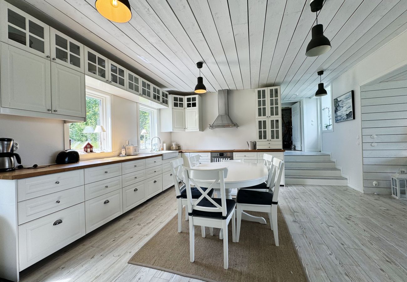 Ferienhaus in Marstrand - Haus mit Meerblick auf Marstrand | SE09064