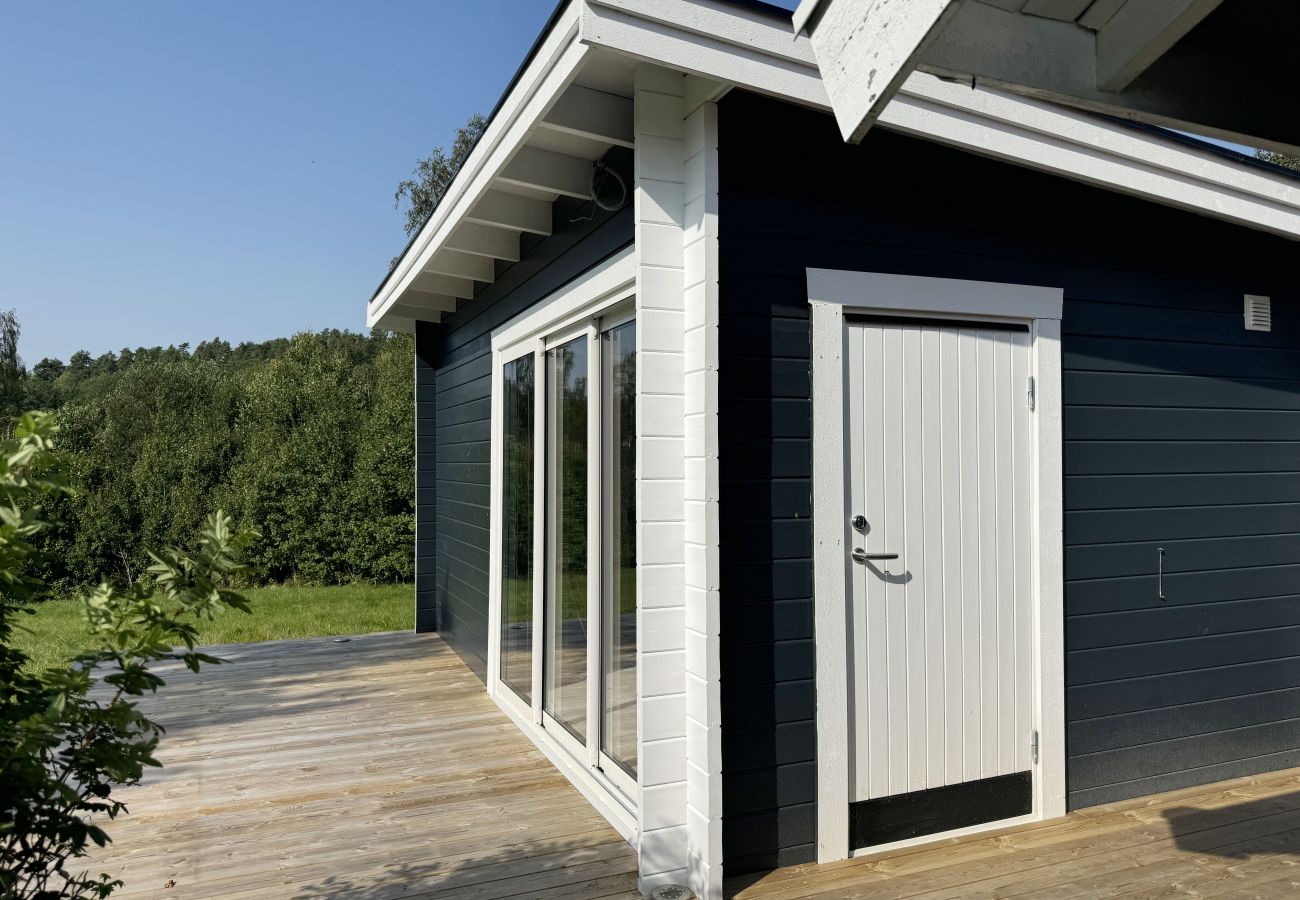 Ferienhaus in Dalskog - Gemütliches Ferienhaus mit Blick auf Teåkersjön | SE17014