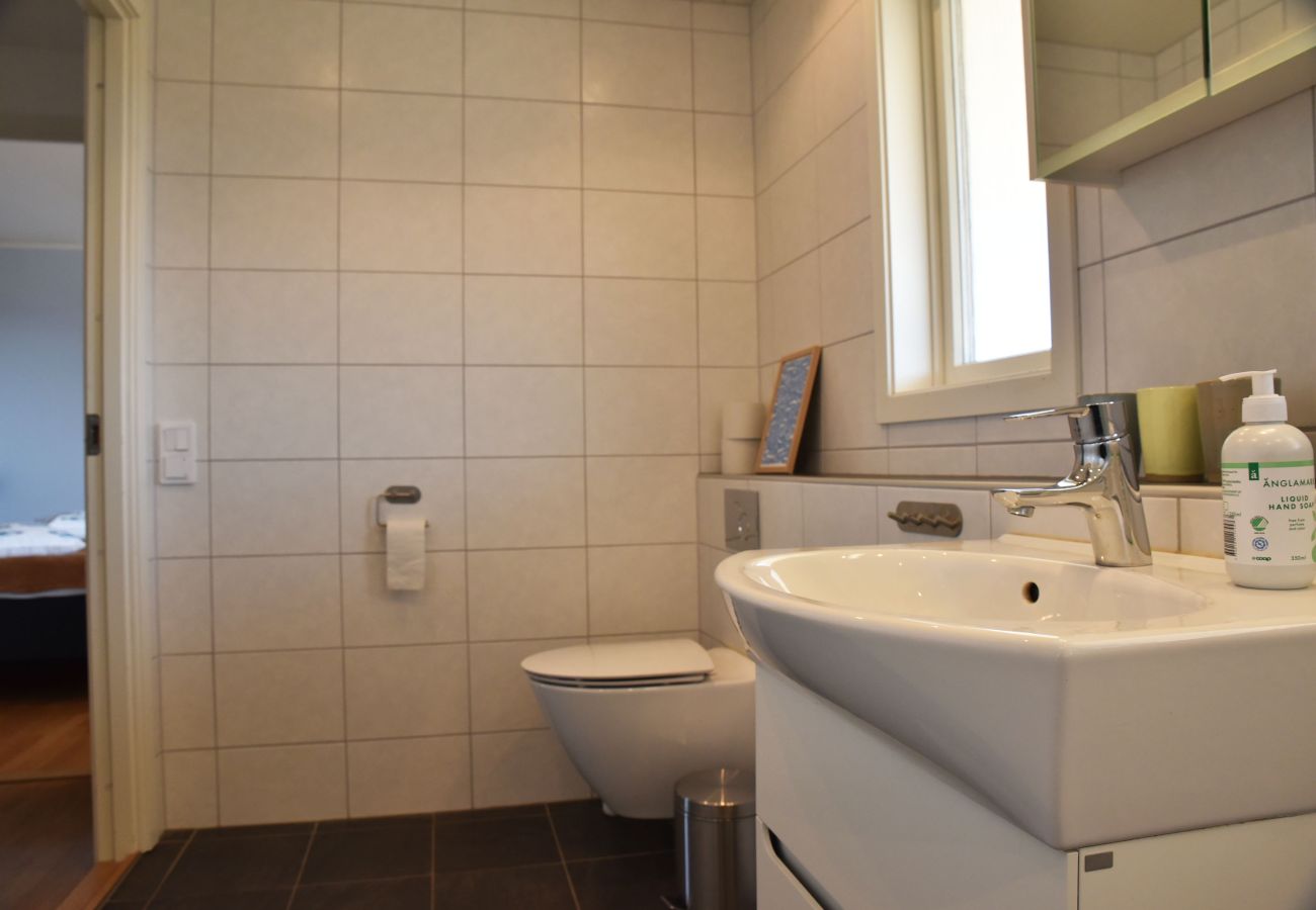 Ferienhaus in Hunnebostrand - Geräumige Villa im Zentrum von Hunnebostrand | SE09077