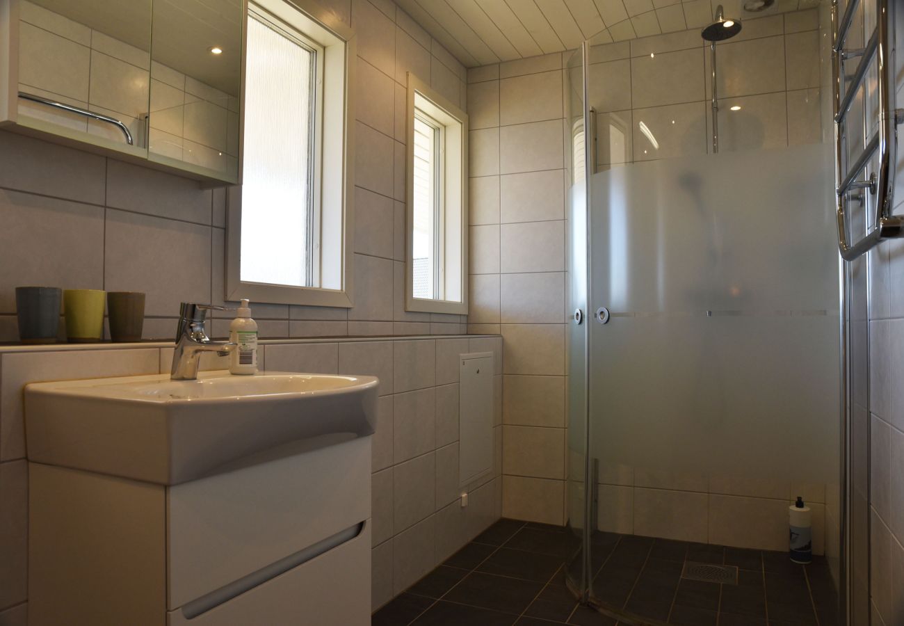 Ferienhaus in Hunnebostrand - Geräumige Villa im Zentrum von Hunnebostrand | SE09077