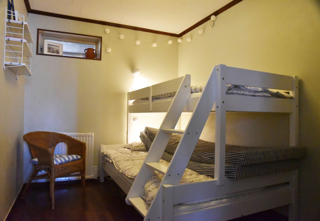 Ferienhaus in Hunnebostrand - Geräumige Villa im Zentrum von Hunnebostrand | SE09077