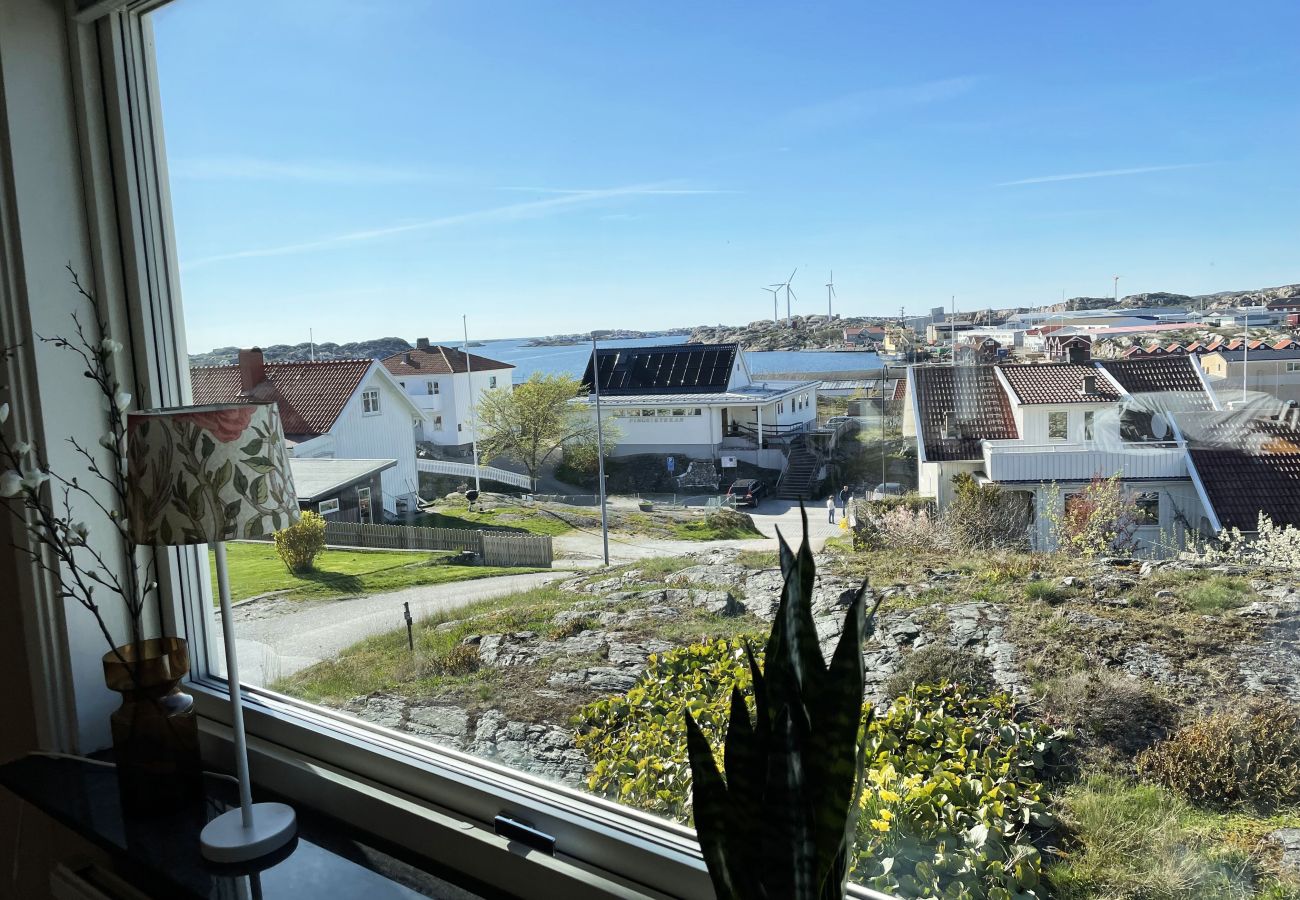 Ferienhaus in Rönnäng - Große Villa mit Meerblick in Rönnäng | SE09078