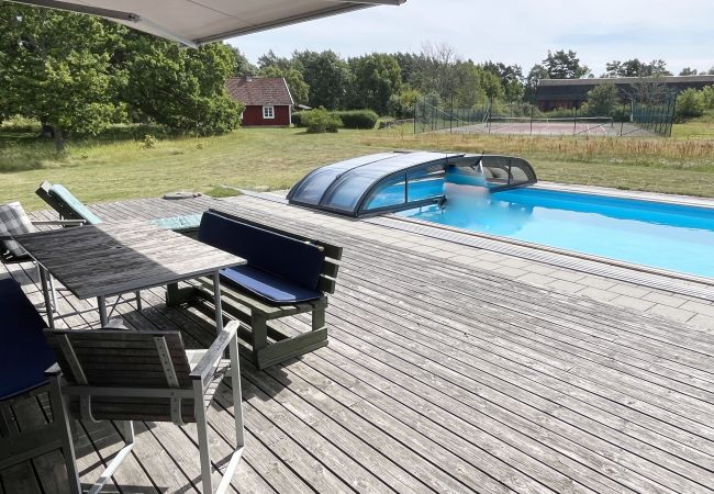 Ferienhaus in Byxelkrok - Fantastisches Haus mit Pool und Tennisplatz in der Nähe von Byxelkrok | SE04053 Ferienhaus in Byxelkrok - Fantastisches Haus mit Pool und Tennisplatz in der Nähe von Byxelkrok | SE04053