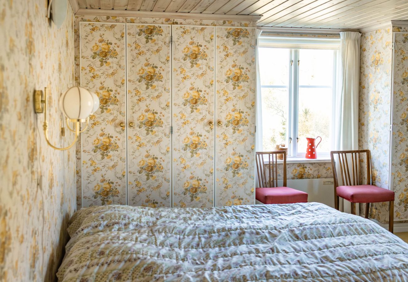 Ferienhaus in Marieholmsbruk - Familienfreundliches Ferienhaus am See in Småland – perfekt für große Gruppen   SE06078