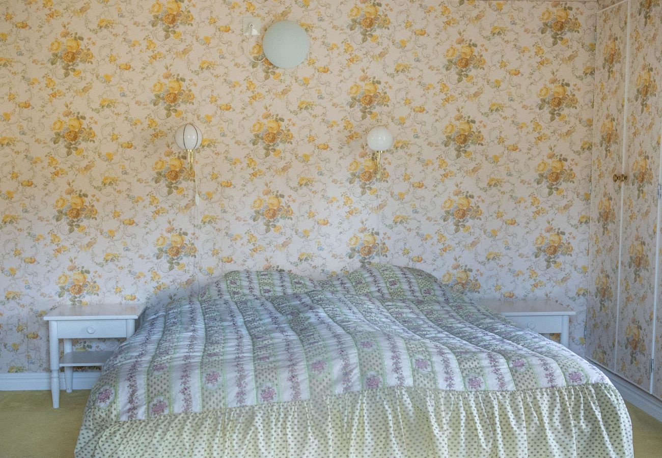 Ferienhaus in Marieholmsbruk - Familienfreundliches Ferienhaus am See in Småland – perfekt für große Gruppen   SE06078