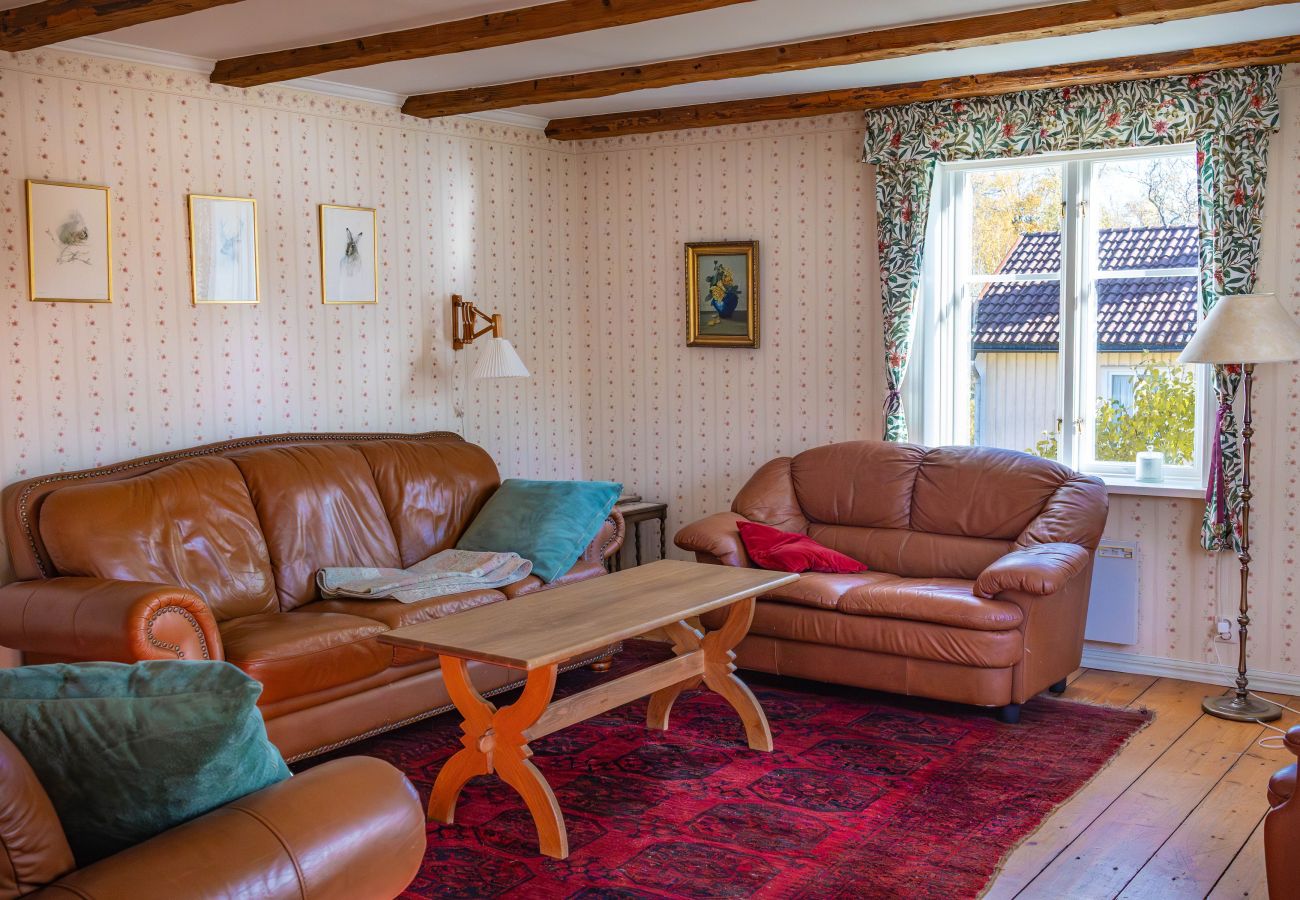 Ferienhaus in Marieholmsbruk - Familienfreundliches Ferienhaus am See in Småland – perfekt für große Gruppen   SE06078