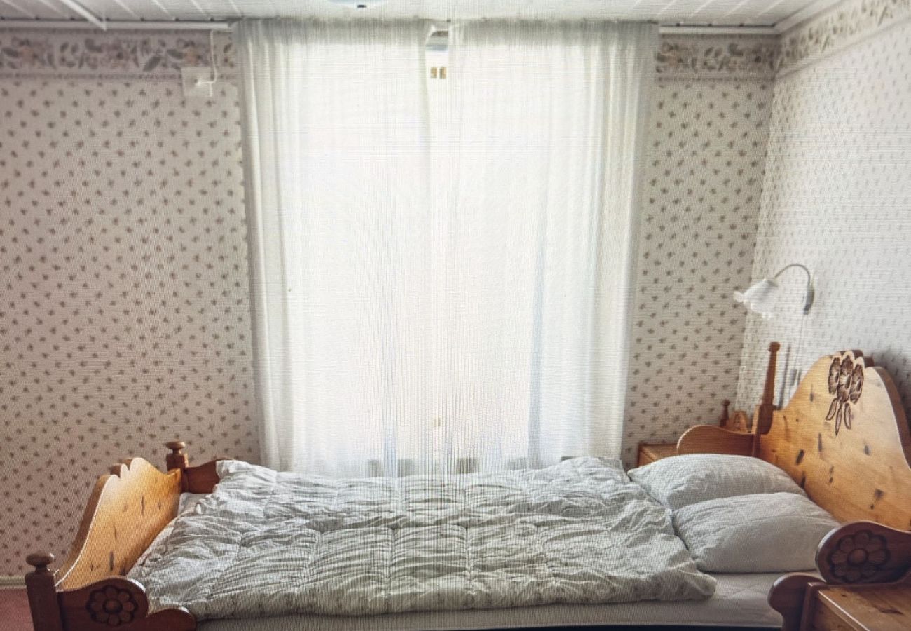 Ferienhaus in Marieholmsbruk - Familienfreundliches Ferienhaus am See in Småland – perfekt für große Gruppen   SE06078