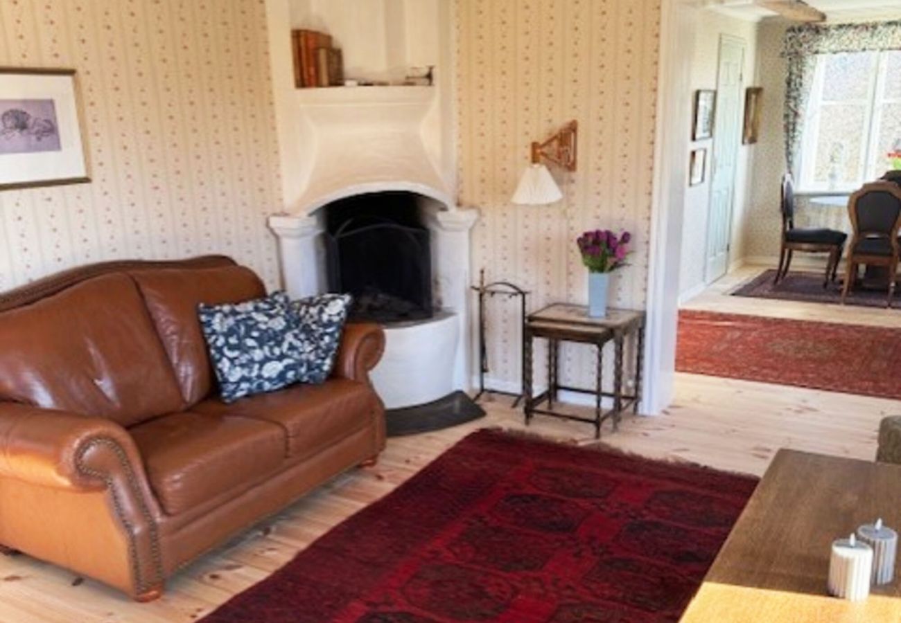 Ferienhaus in Marieholmsbruk - Familienfreundliches Ferienhaus am See in Småland – perfekt für große Gruppen   SE06078